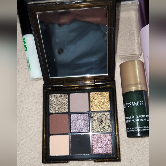 Bundle Makeup - Picture 4 of 4